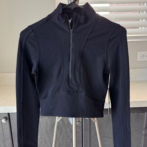 Black Long-Sleeve Half-Zip Crop Hoodie
